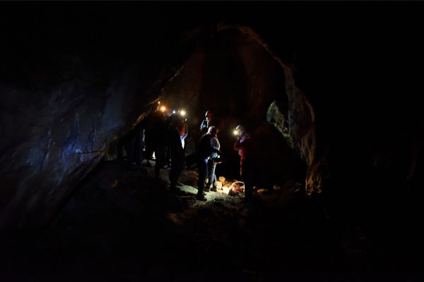 Edurne Rubio_Visiting a Cave_web_43.jpg