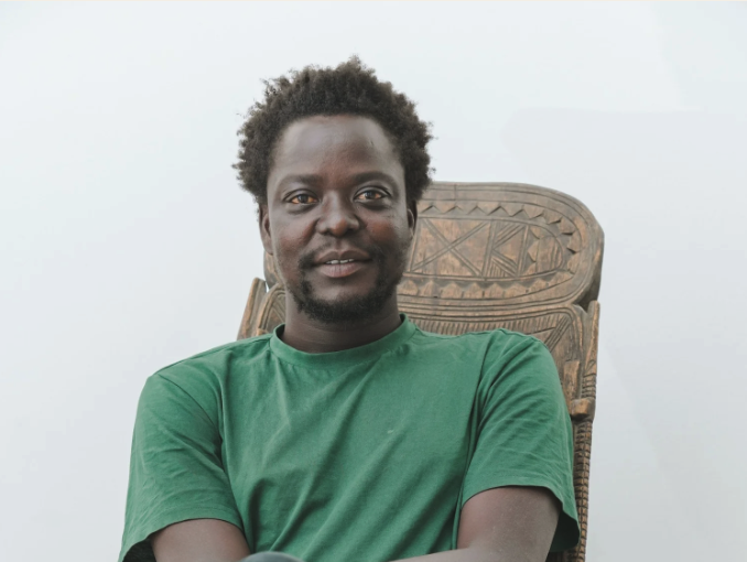 Portrait de l'artiste Mbaye Diop par Morel Donou